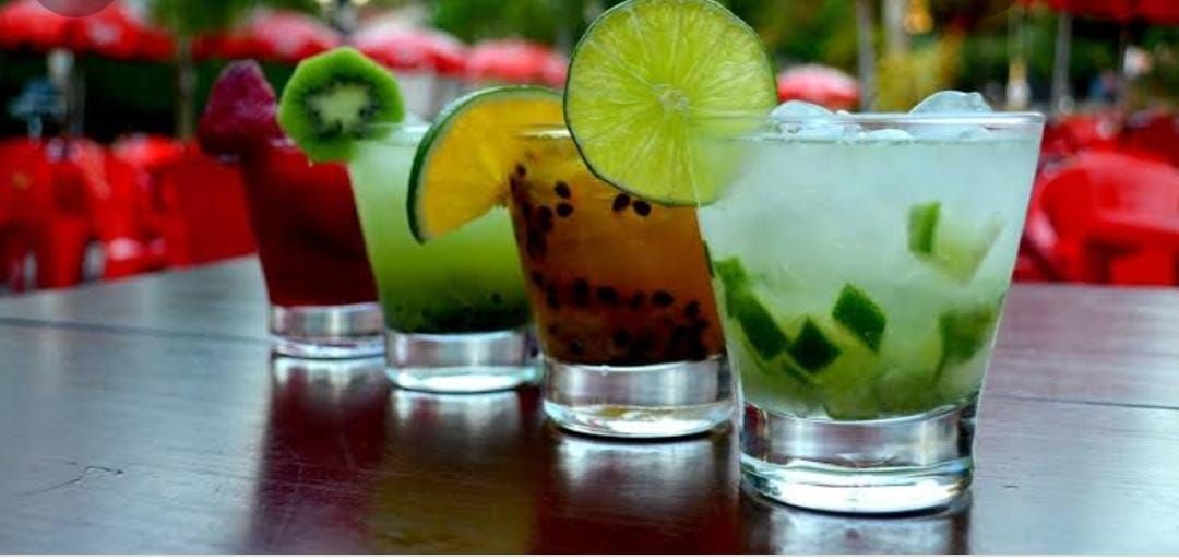Bar de Caipirinhas Adomi